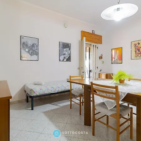 Eden Flat -torre Specchia *