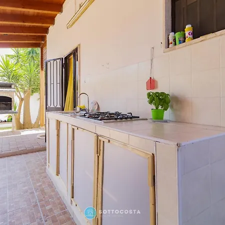 Eden Flat -torre Specchia